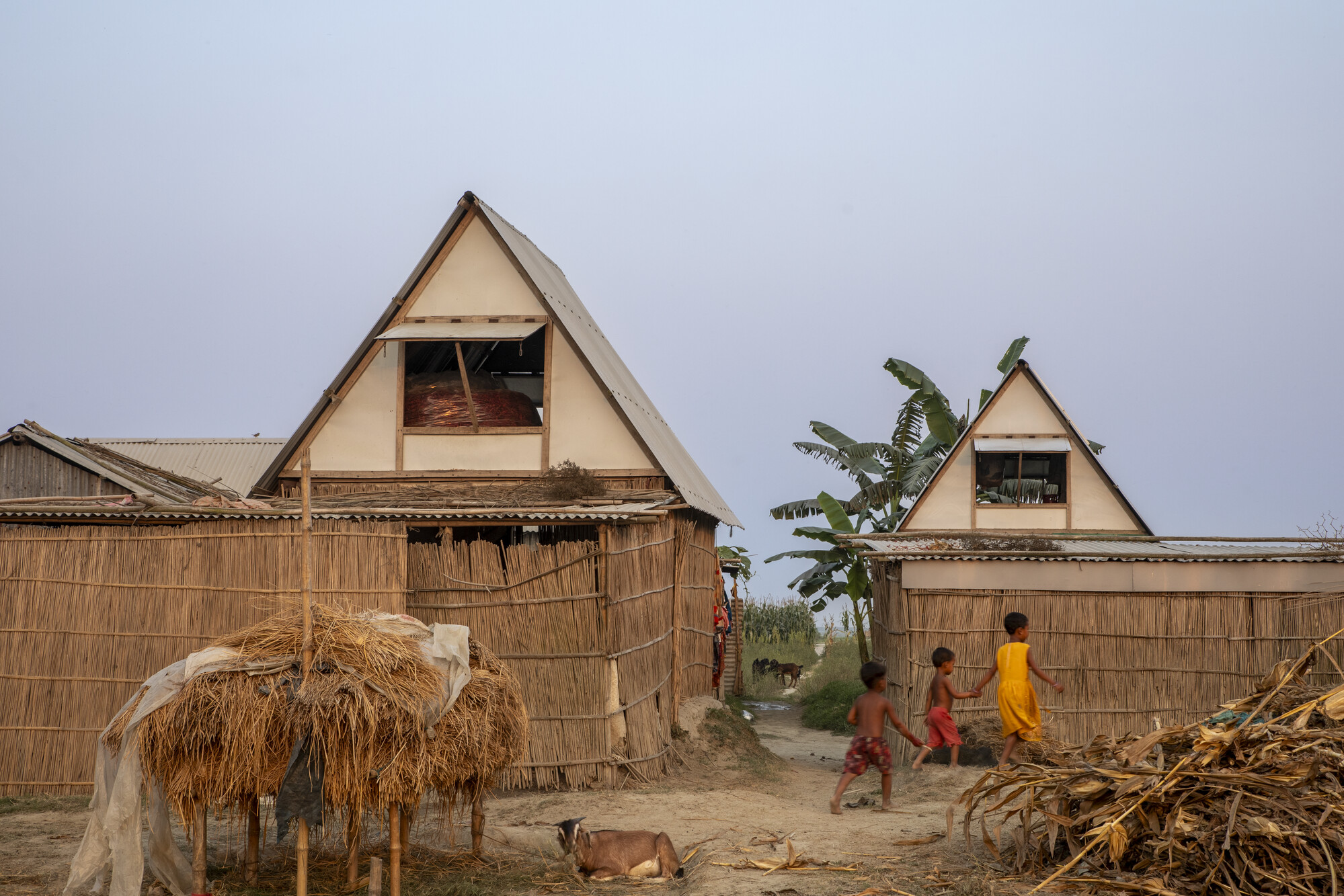 Khudi Bari_202977